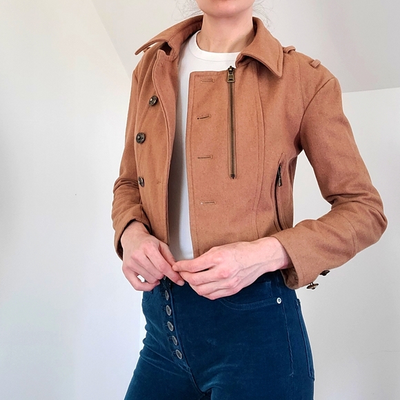 Wool crop jacket - Picture 7 of 16